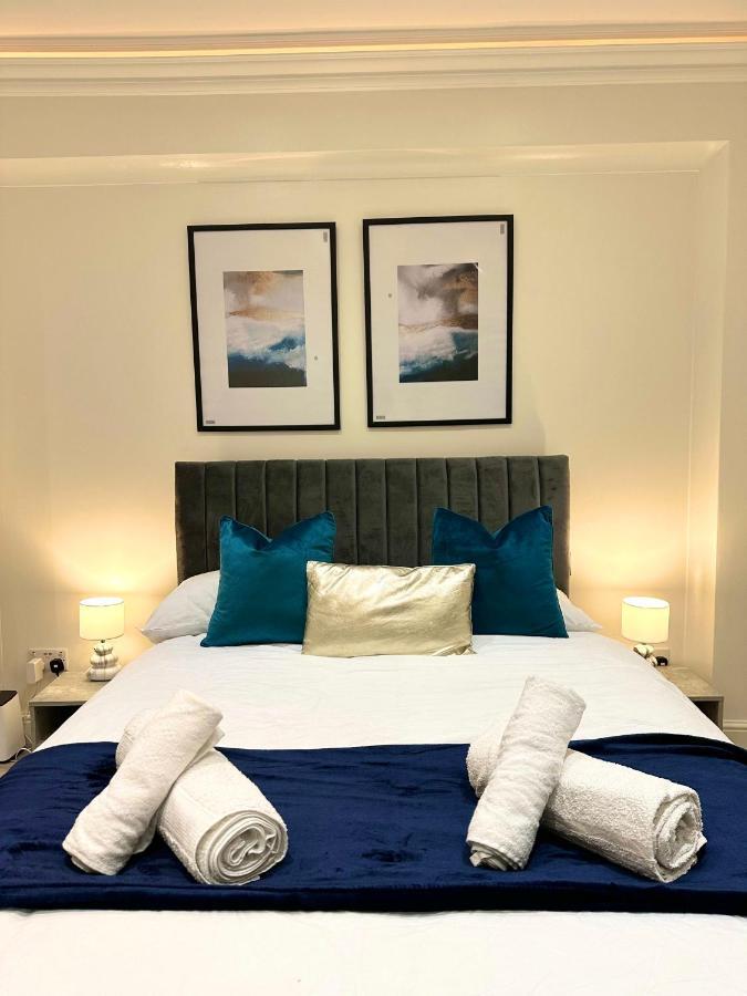 London Charm - Stylish Studio In Kensington Buitenkant foto